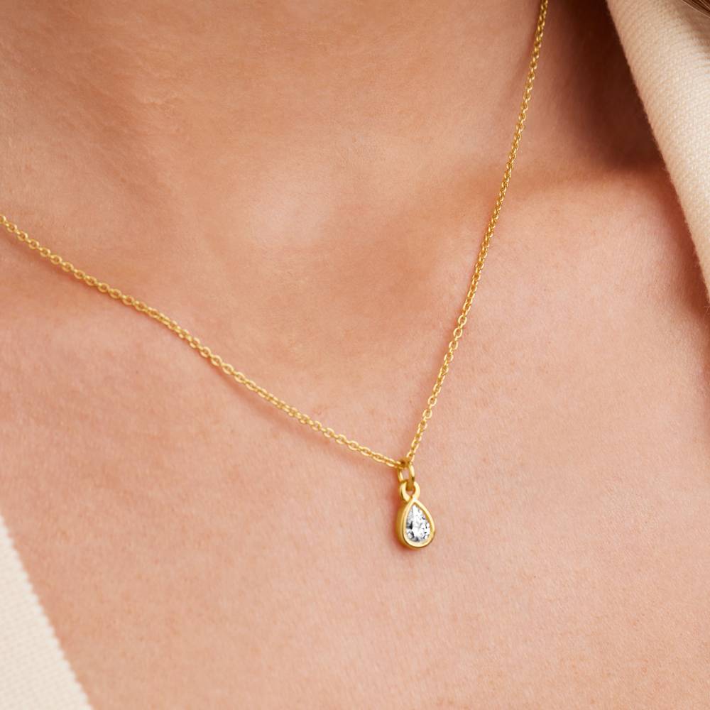 Bianca Tropfen Halskette mit 0,20 ct Diamant - Gold-Vermeil-1 Bianca Tropfen Halskette mit 0,20 ct Diamant - Gold-Vermeil-1 Produktfoto
