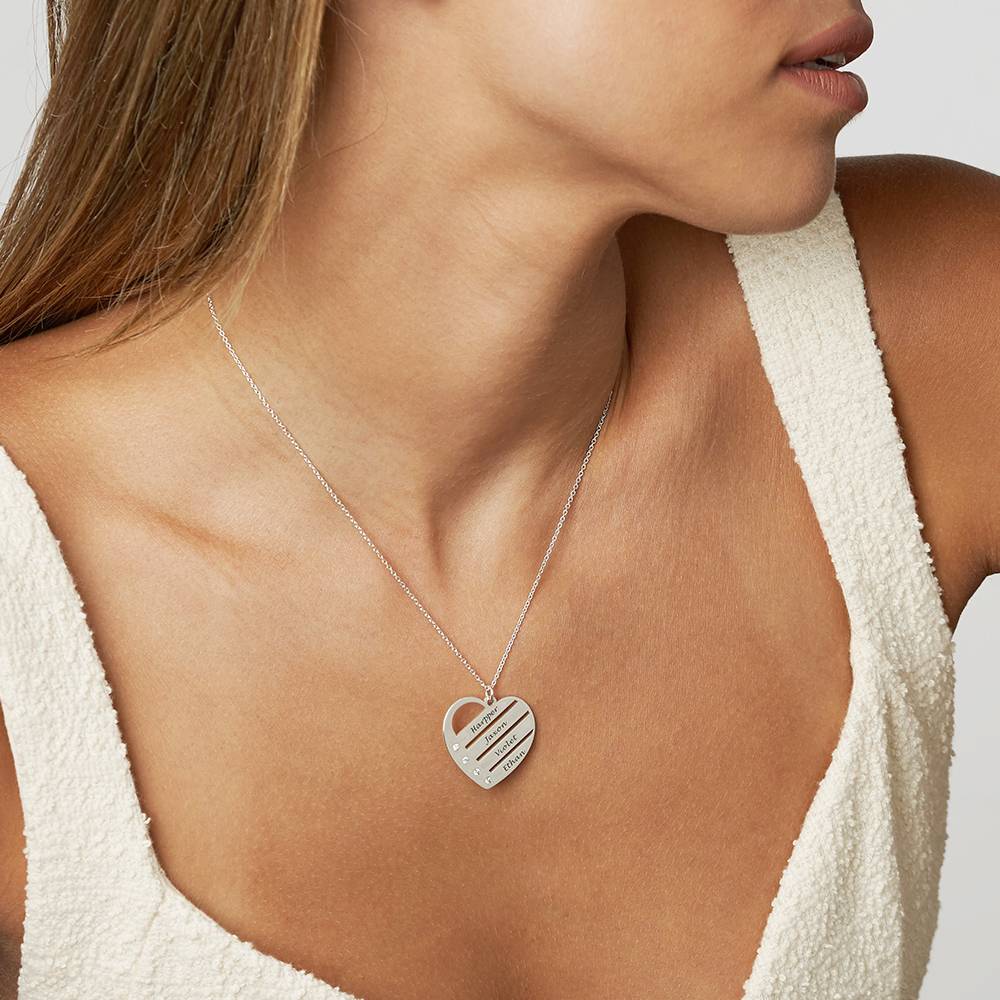 Terry Herzkette mit eingravierten Namen und Diamanten - Silber-4 Terry Herzkette mit eingravierten Namen und Diamanten - Silber-4 Produktfoto