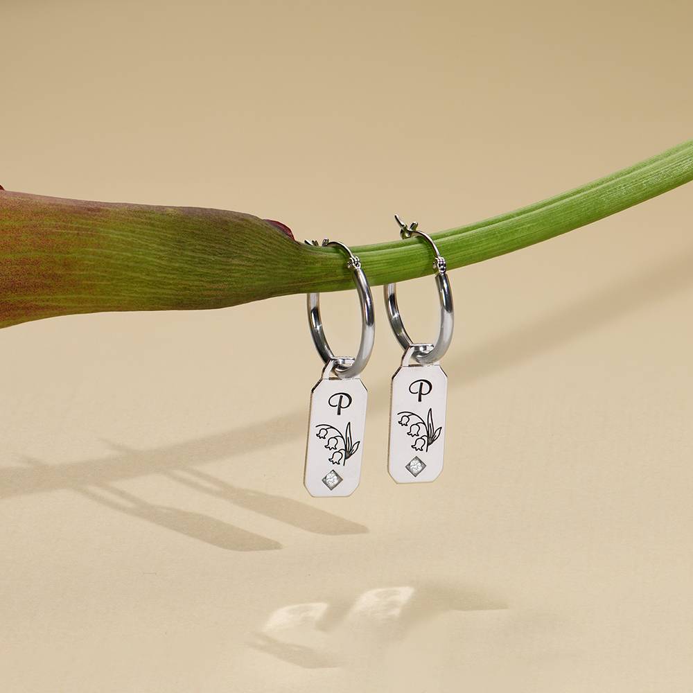 Blühende Geburtsblume Creolen mit Initialen und Diamanten - 925er Sterlingsilber-1 Produktfoto