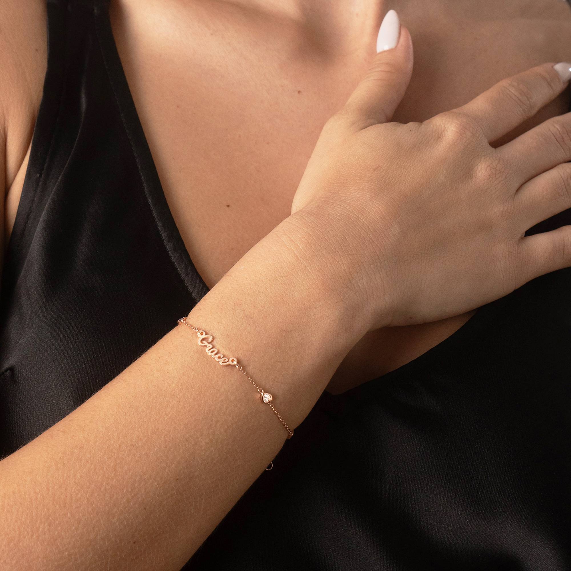 Charli Namensarmband mit herzförmigen Zirkonia - rosévergoldetes Sterlingsilber-5 Charli Namensarmband mit herzförmigen Zirkonia - rosévergoldetes Sterlingsilber-5 Produktfoto