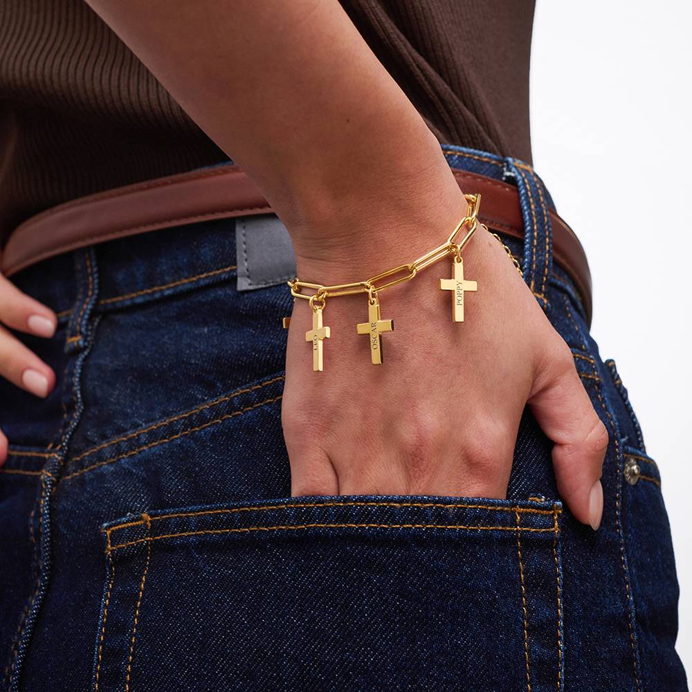Gliederarmband mit gravierten Kreuz-Anhängern - vergoldetes Sterlingsilber-4 Gliederarmband mit gravierten Kreuz-Anhängern - vergoldetes Sterlingsilber-4 Produktfoto