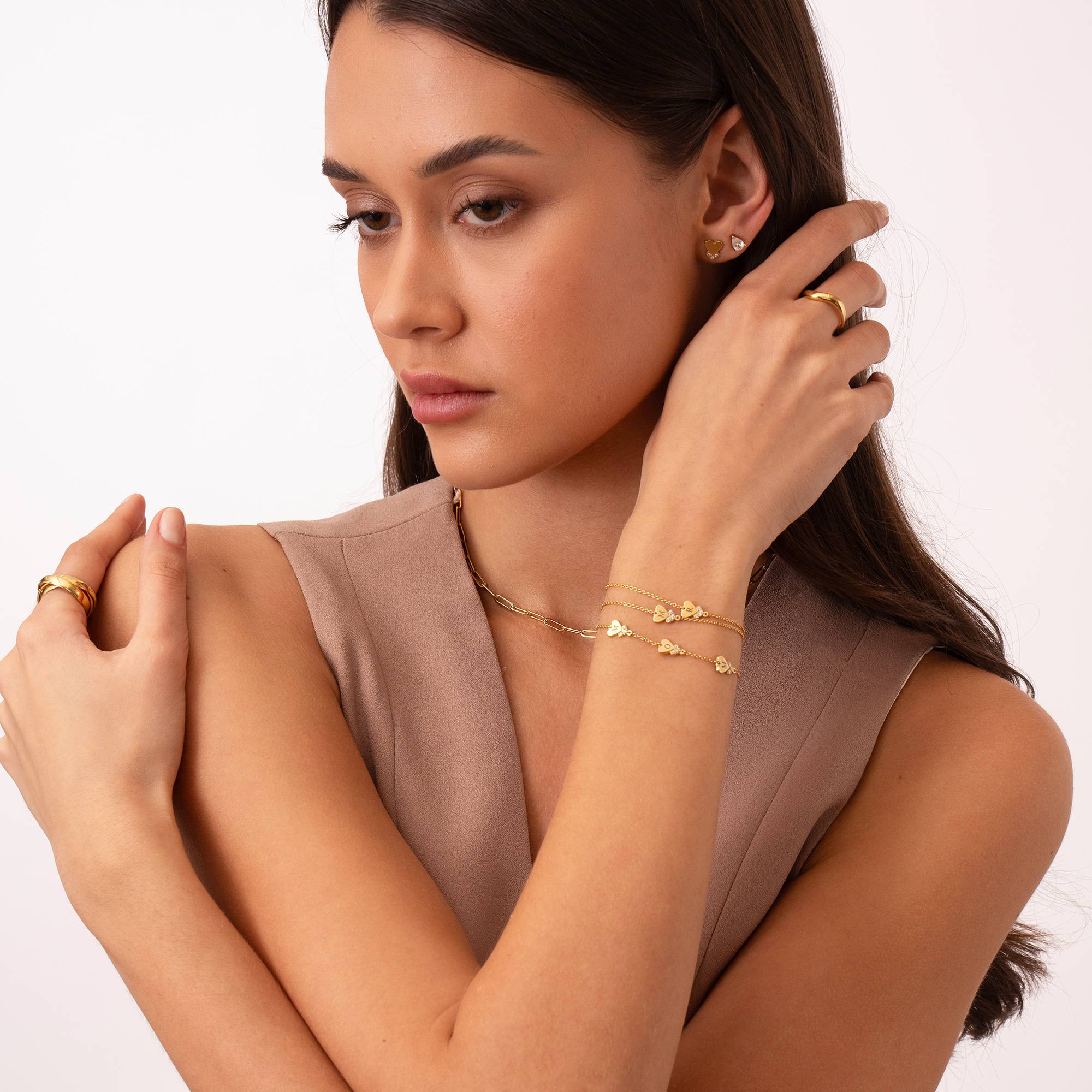 Dakota Herzarmband mit Initialen und Diamanten - vergoldetes Sterlingsilber-3 Dakota Herzarmband mit Initialen und Diamanten - vergoldetes Sterlingsilber-3 Produktfoto