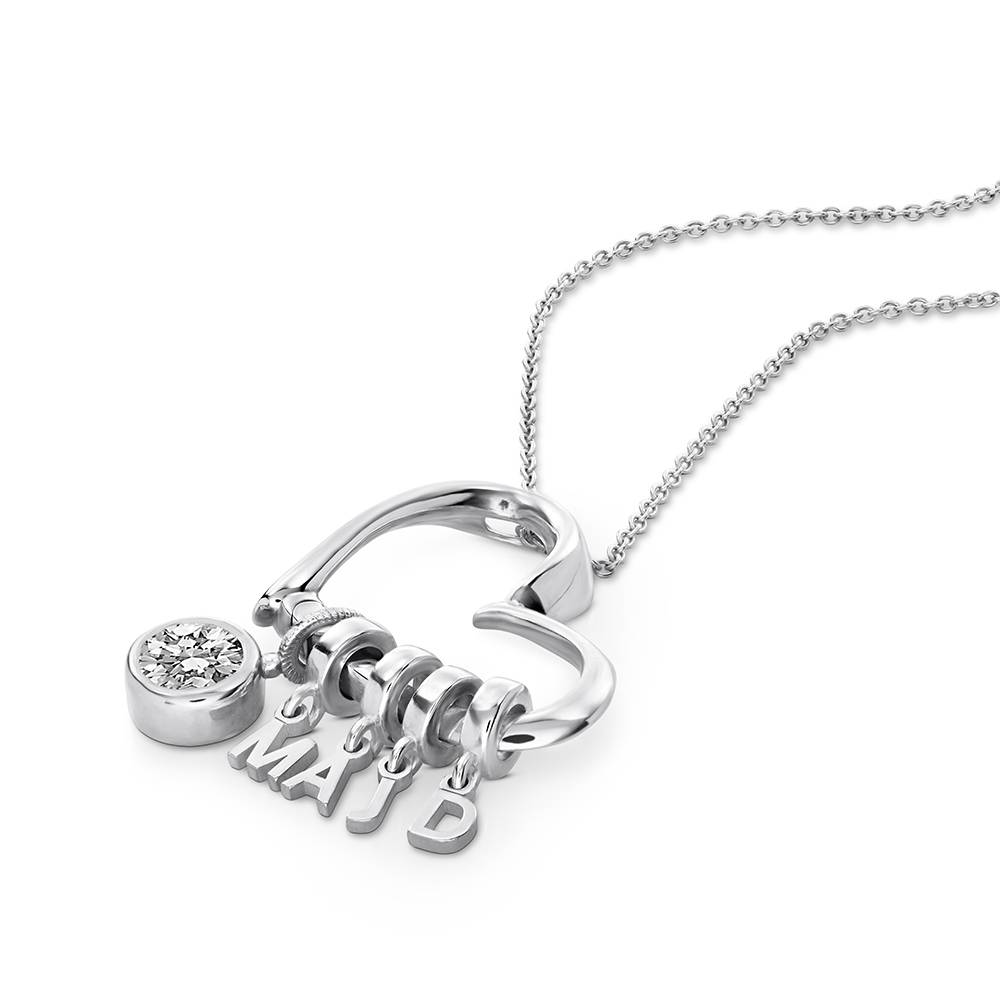 Delina Halskette mit Tropfen-Initialen und 1 ct Diamant - Silber-3 Delina Halskette mit Tropfen-Initialen und 1 ct Diamant - Silber-3 Produktfoto