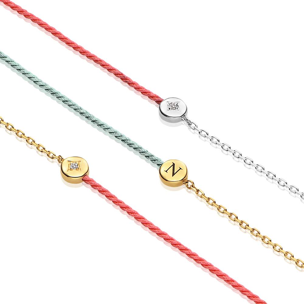 Halb und Halb pinkes Initialarmband mit Diamant - vergoldetes Sterlingsilber-5 Halb und Halb pinkes Initialarmband mit Diamant - vergoldetes Sterlingsilber-5 Produktfoto