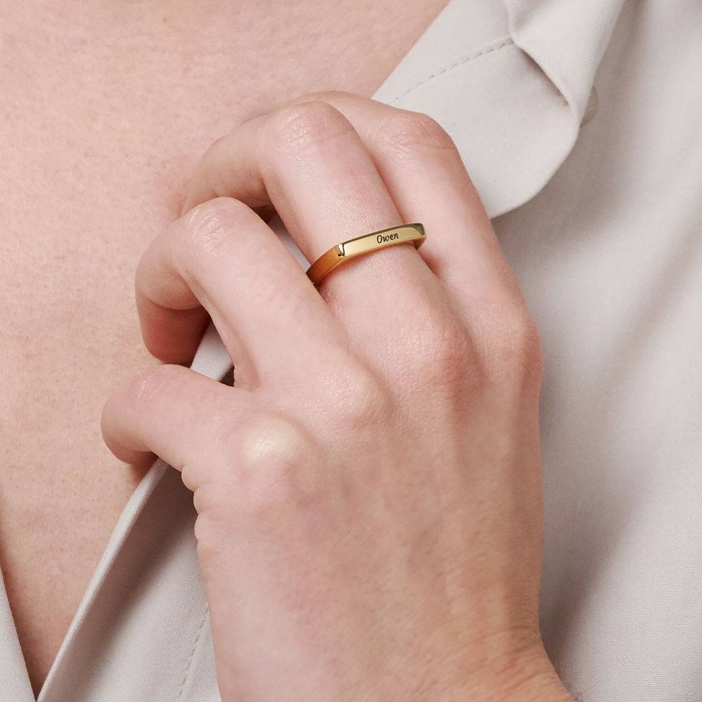 Iris quadratischer Ring mit Namen - vergoldetes Sterlingsilber-2 Produktfoto