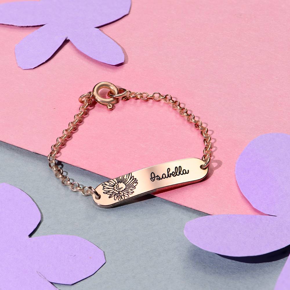 Lyla Baby-Namensarmband mit Geburtsblume - rosévergoldetes Sterlingsilber-2 Produktfoto