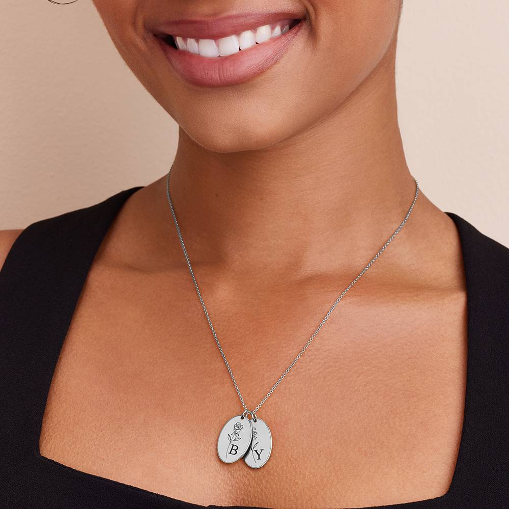 Prärie Initial Charm-Halskette mit Geburtsblume - 925er Sterlingsilber-3 Prärie Initial Charm-Halskette mit Geburtsblume - 925er Sterlingsilber-3 Produktfoto