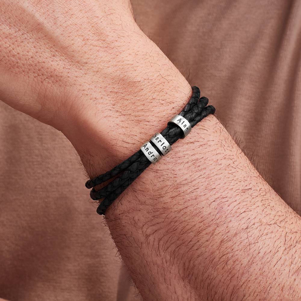 Navigator schwarzes geflochtenes Lederarmband mit gravierten 585er weißgoldenen Beads-4 Navigator schwarzes geflochtenes Lederarmband mit gravierten 585er weißgoldenen Beads-4 Produktfoto