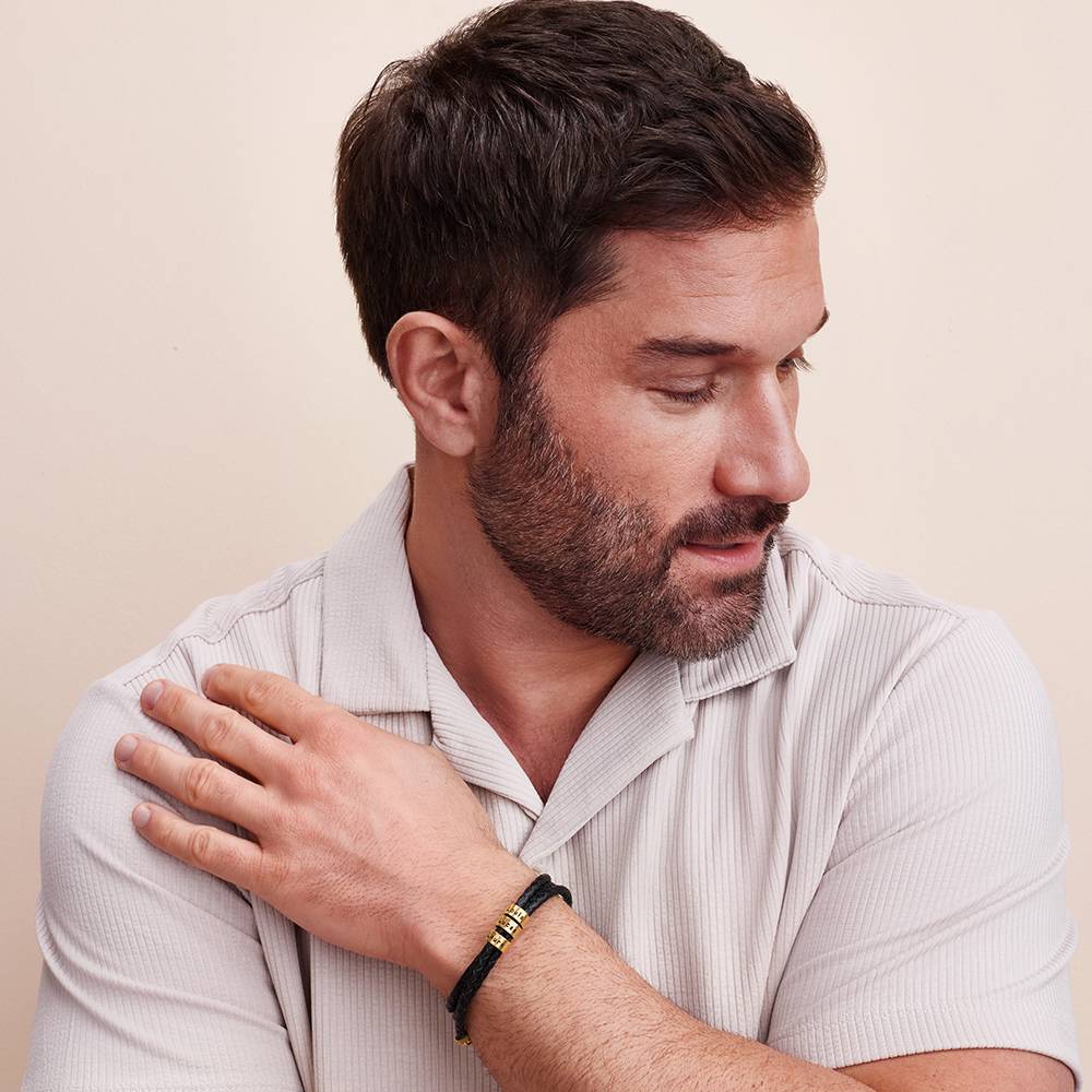Navigator schwarzes geflochtenes Lederarmband mit gravierten Vermeil-Beads-5 Navigator schwarzes geflochtenes Lederarmband mit gravierten Vermeil-Beads-5 Produktfoto