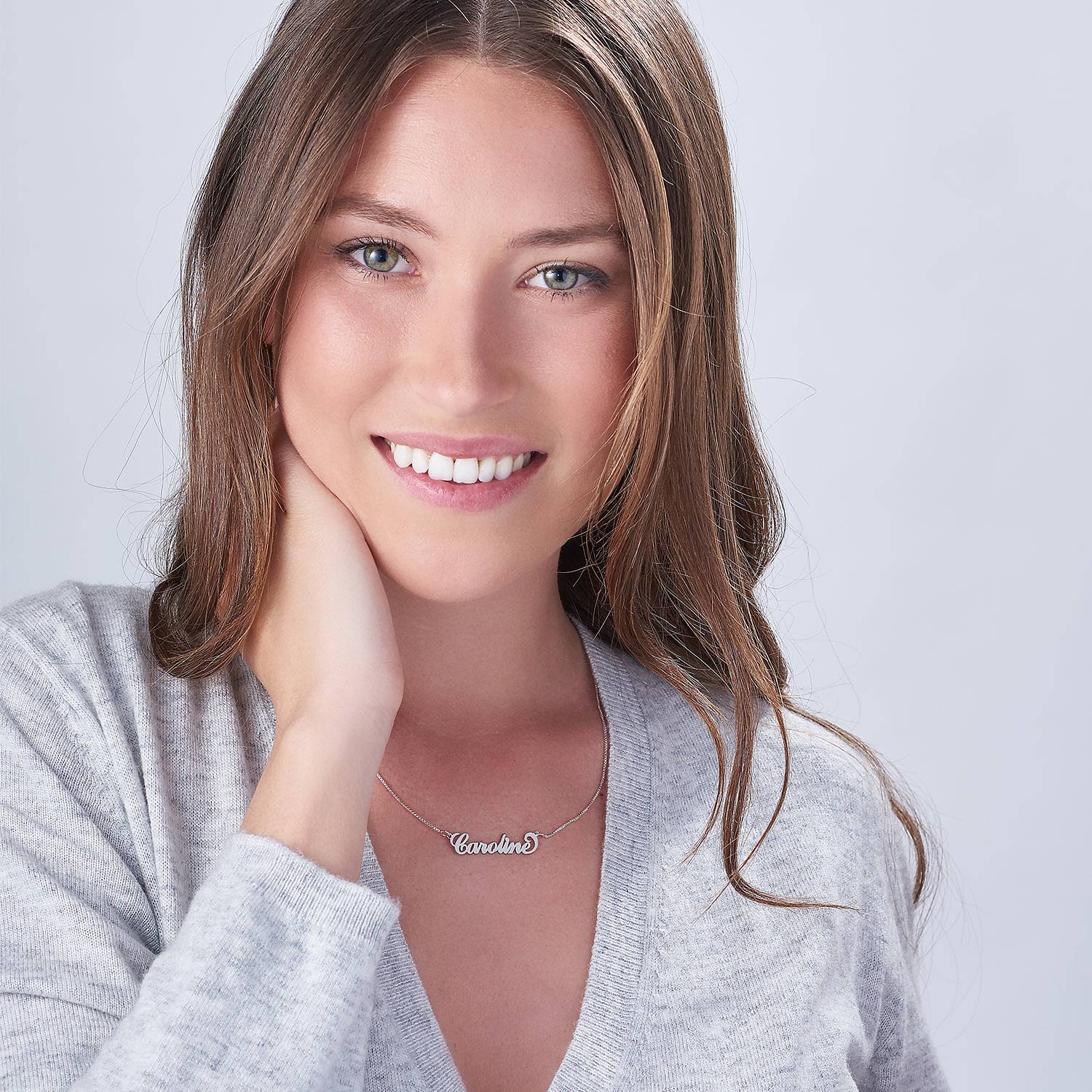 Kleine Carrie Namenskette - 585er Weißgold-2 Produktfoto