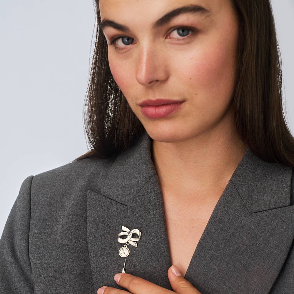 Monogramm-Pin Das Erbe - Silber-3 Produktfoto