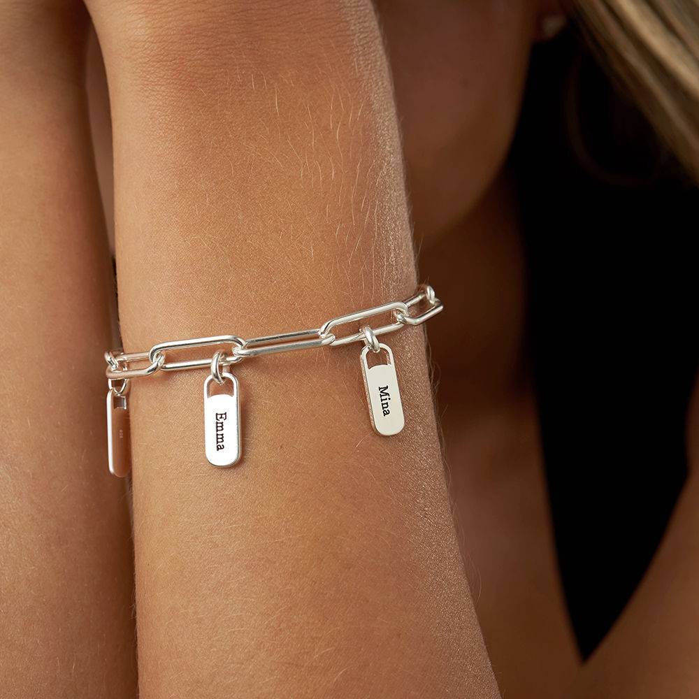 Rory Gliederarmband mit gravierten Charms - Silber-2 Rory Gliederarmband mit gravierten Charms - Silber-2 Produktfoto