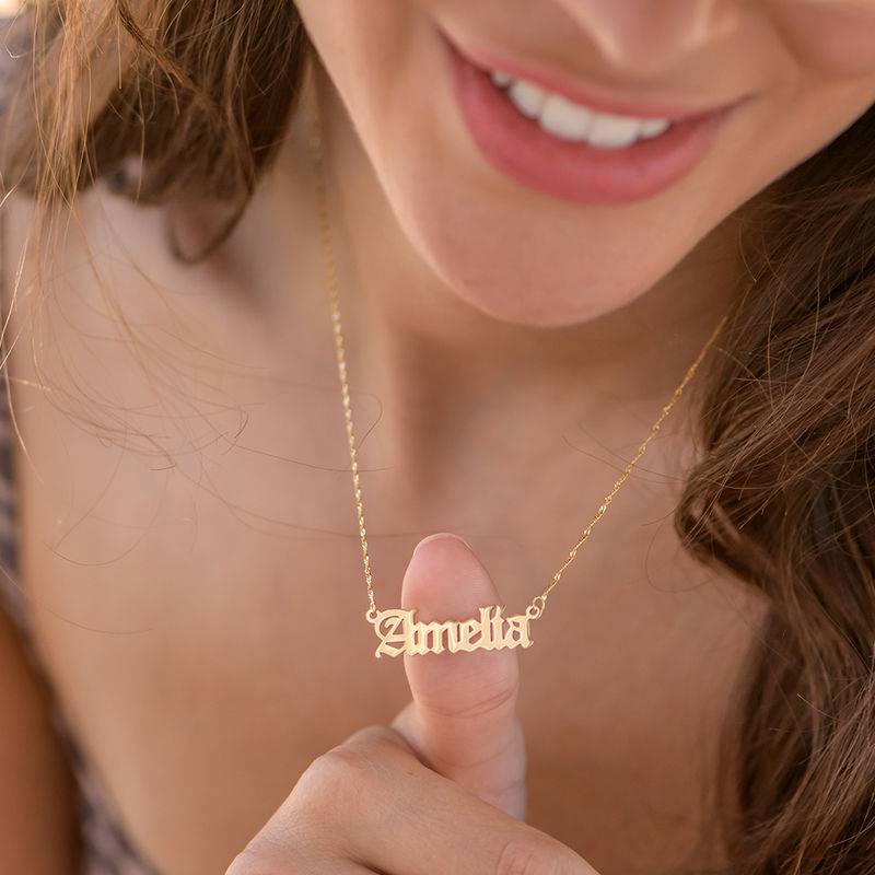 Gotische Unisex Namenskette - vergoldetes Sterlingsilber-7 Produktfoto