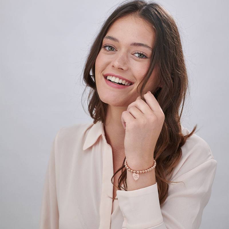 Graviertes Perlenarmband mit Herz-Charm - rosévergoldetes Sterlingsilber-3 Produktfoto