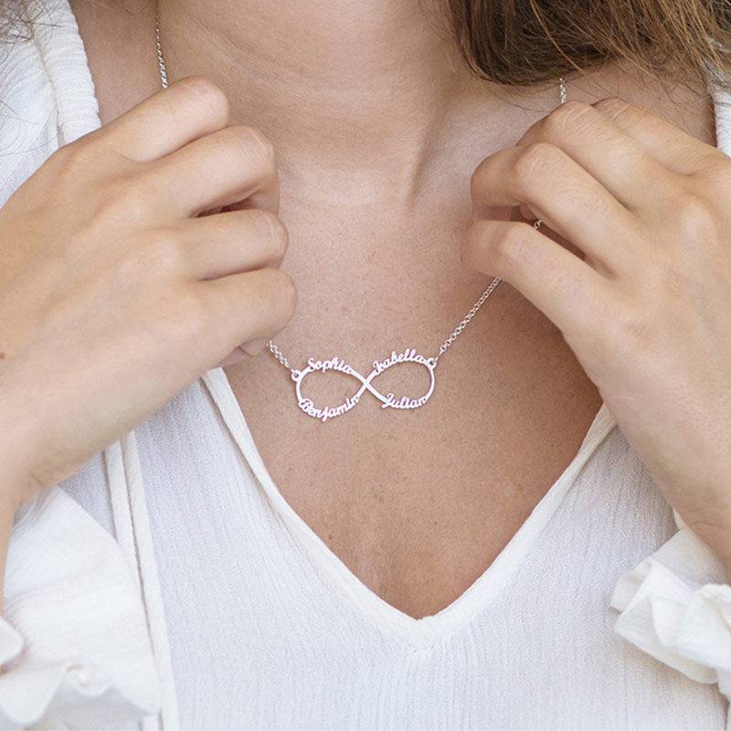 Infinity-Kette mit 4 Namen - 925er Sterlingsilber-2 Produktfoto
