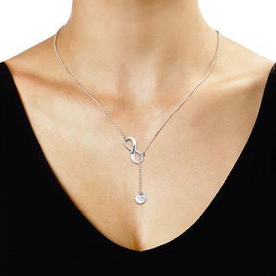 Infinity Y-Kette mit Initial-Charm  - 925er Sterlingsilber-2 Produktfoto