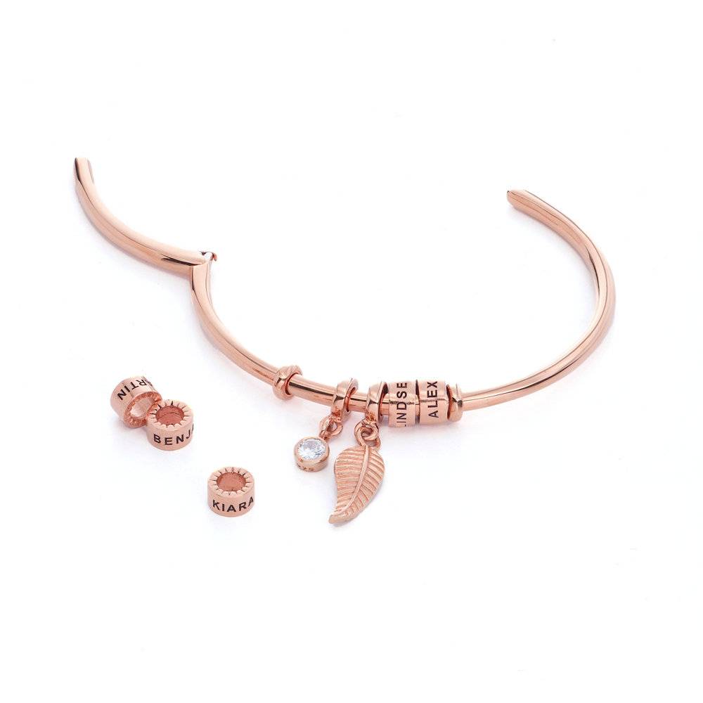 Linda Kreisanhänger-Armreif mit gravierten rosé vergoldeten Beads und Diamant-1 Produktfoto