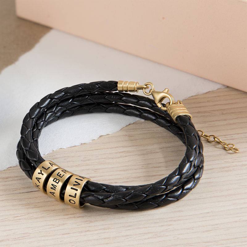 Schwarzes geflochtenes Lederarmband mit gravierten vergoldeten Beads für Frauen-5 Produktfoto