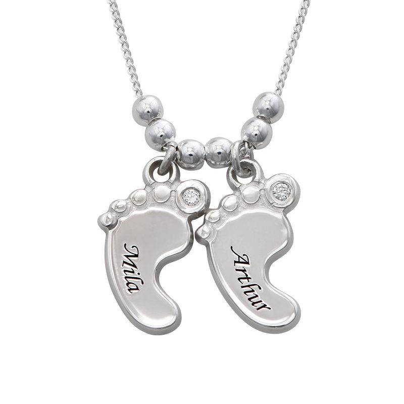 Mutterschmuck - gravierte Babyfüße-Kette mit Diamanten - in Silber-1 Mutterschmuck - gravierte Babyfüße-Kette mit Diamanten - in Silber-1 Produktfoto