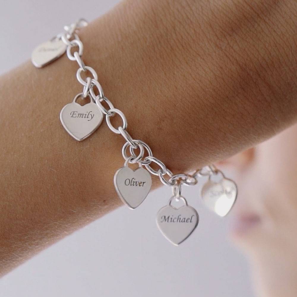 Gravierbares Armband mit Herz-Charms - 925er Sterlingsilber-3 Gravierbares Armband mit Herz-Charms - 925er Sterlingsilber-3 Produktfoto