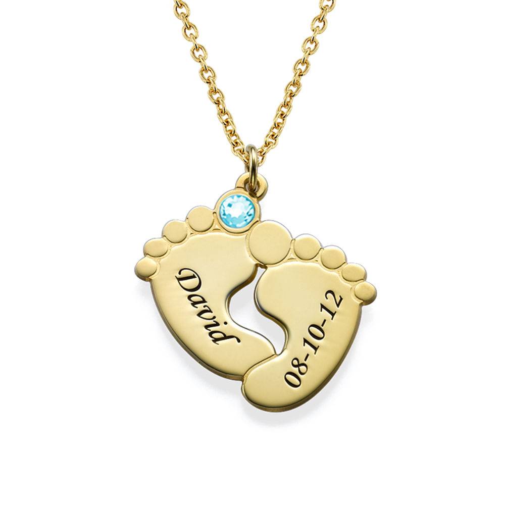 Gravierbare Babyfüße-Kette mit Geburtssteinen - in Vergoldung-1 Gravierbare Babyfüße-Kette mit Geburtssteinen - in Vergoldung-1 Produktfoto