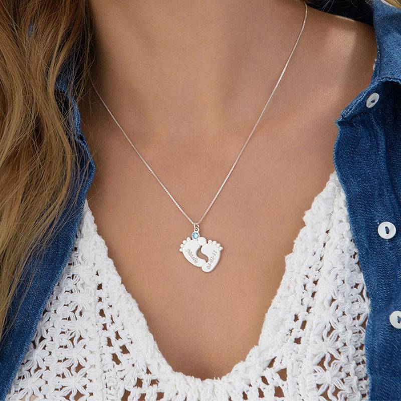Personalisierte Babyfüße-Kette mit Geburtsstein - 925er Sterlingsilber-2 Personalisierte Babyfüße-Kette mit Geburtsstein - 925er Sterlingsilber-2 Produktfoto