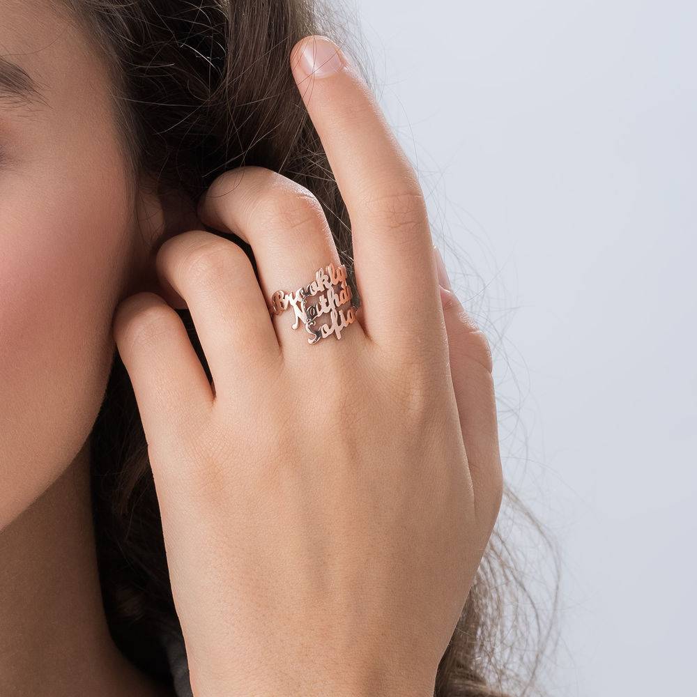 Script Ring mit drei Namen - rosévergoldetes Sterlingsilber-4 Script Ring mit drei Namen - rosévergoldetes Sterlingsilber-4 Produktfoto