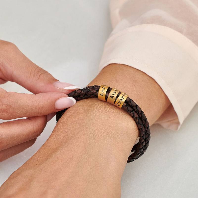Braunes geflochtenes Lederarmband mit gravierten Vermeil-Beads für Frauen-4 Produktfoto